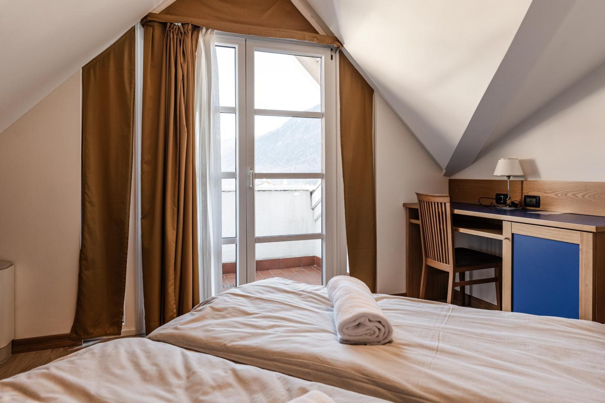 Hotel Garni Meledrio Димаро Экстерьер фото