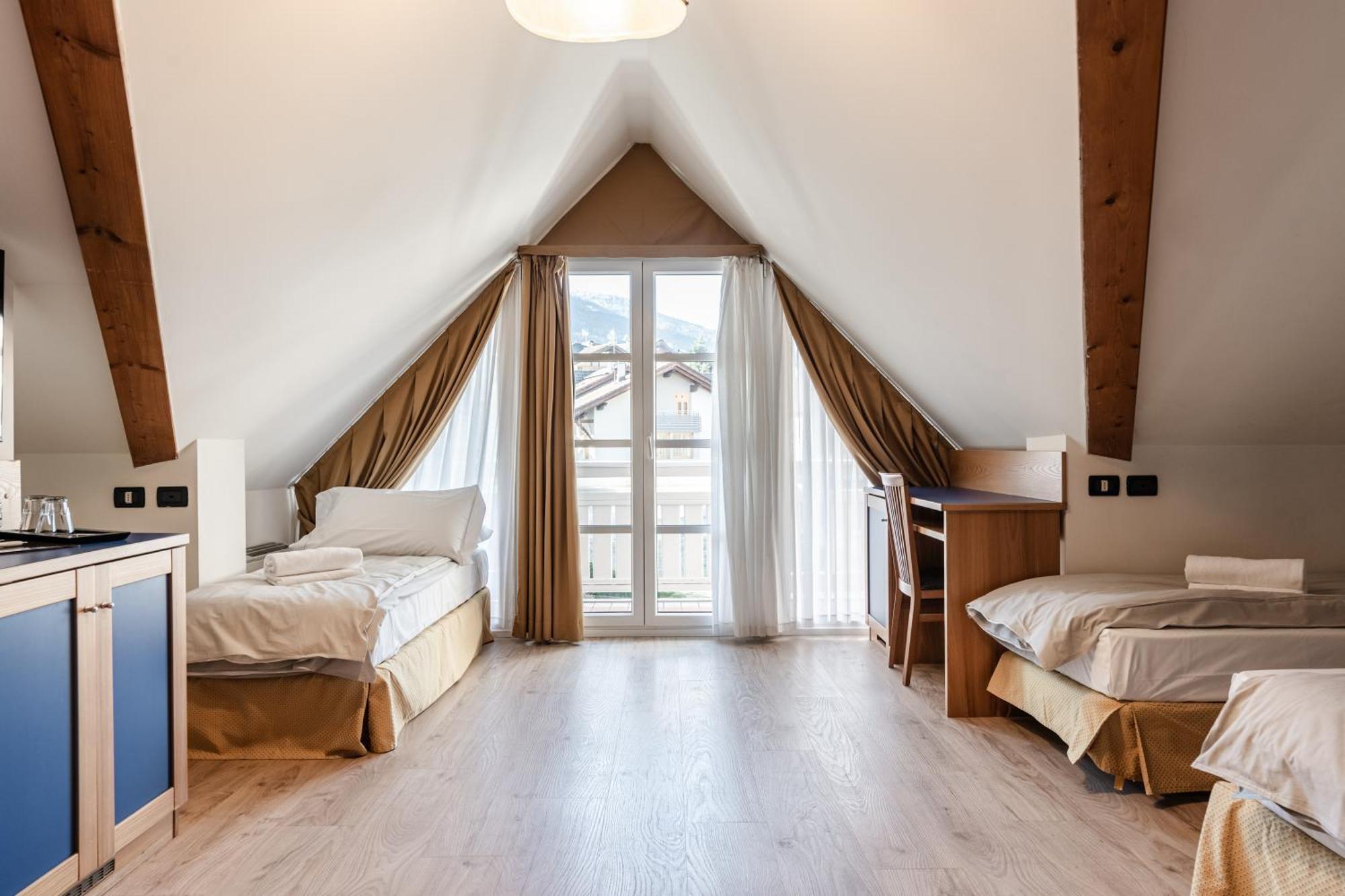 Hotel Garni Meledrio Димаро Экстерьер фото