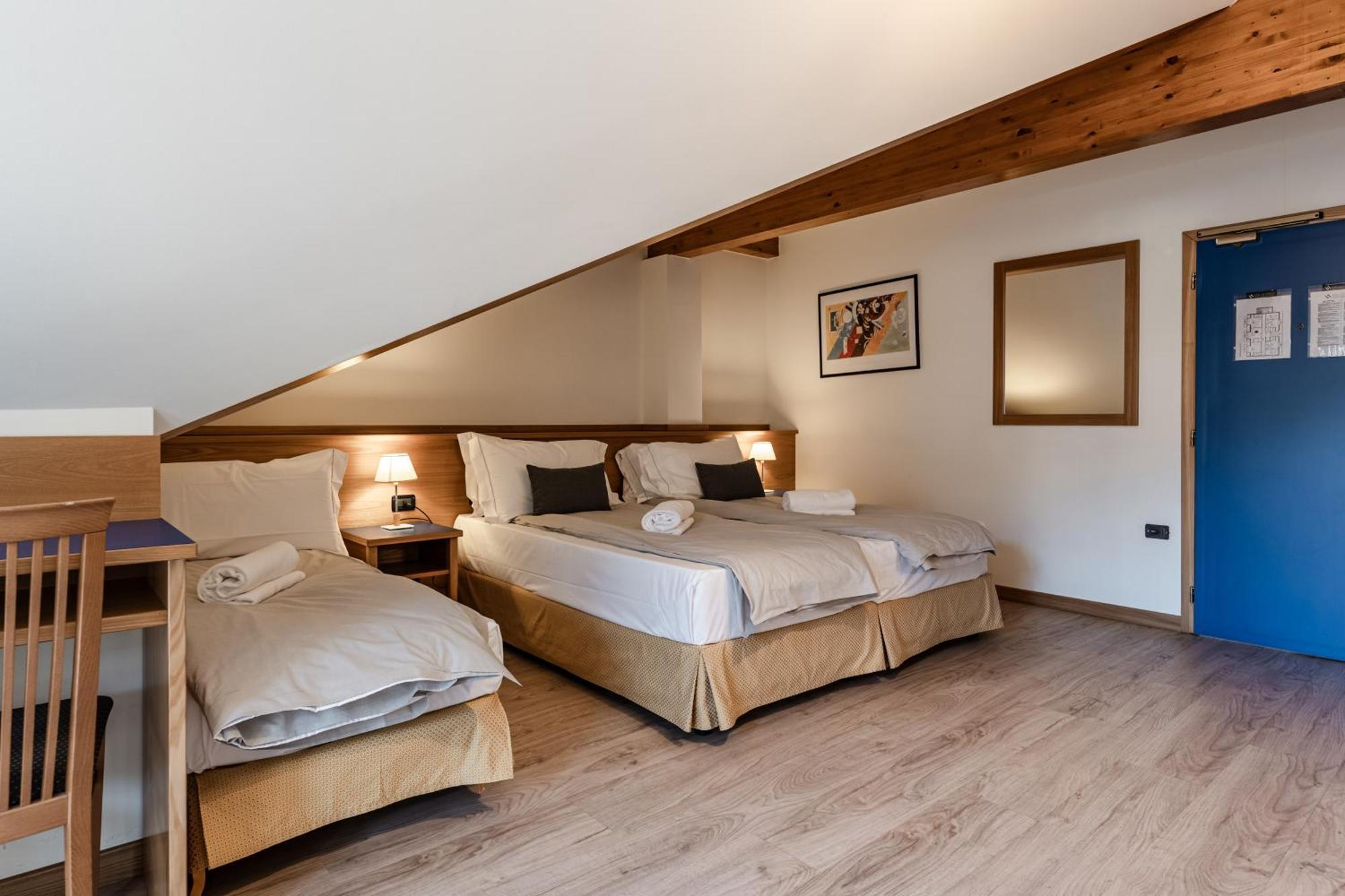 Hotel Garni Meledrio Димаро Экстерьер фото