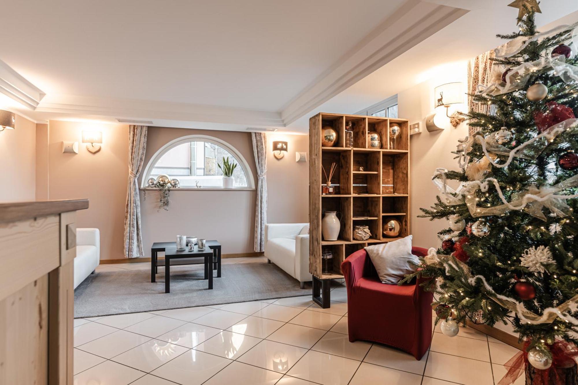 Hotel Garni Meledrio Димаро Экстерьер фото