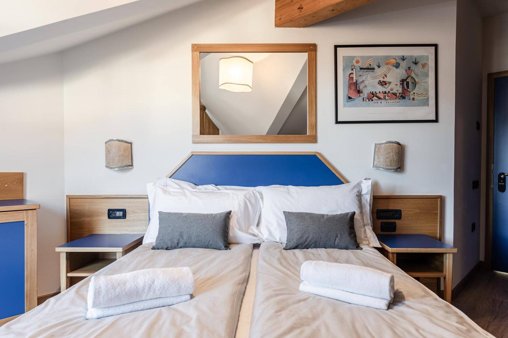 Hotel Garni Meledrio Димаро Экстерьер фото