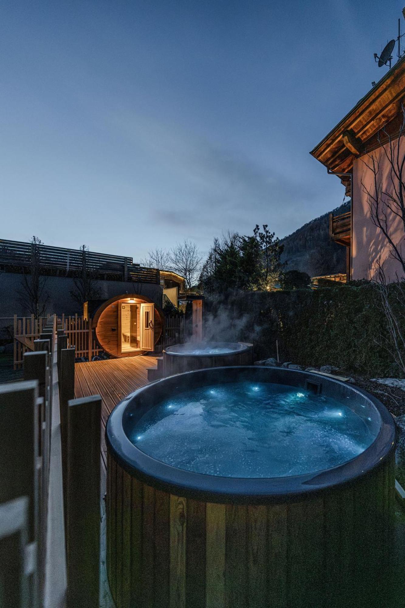 Hotel Garni Meledrio Димаро Экстерьер фото